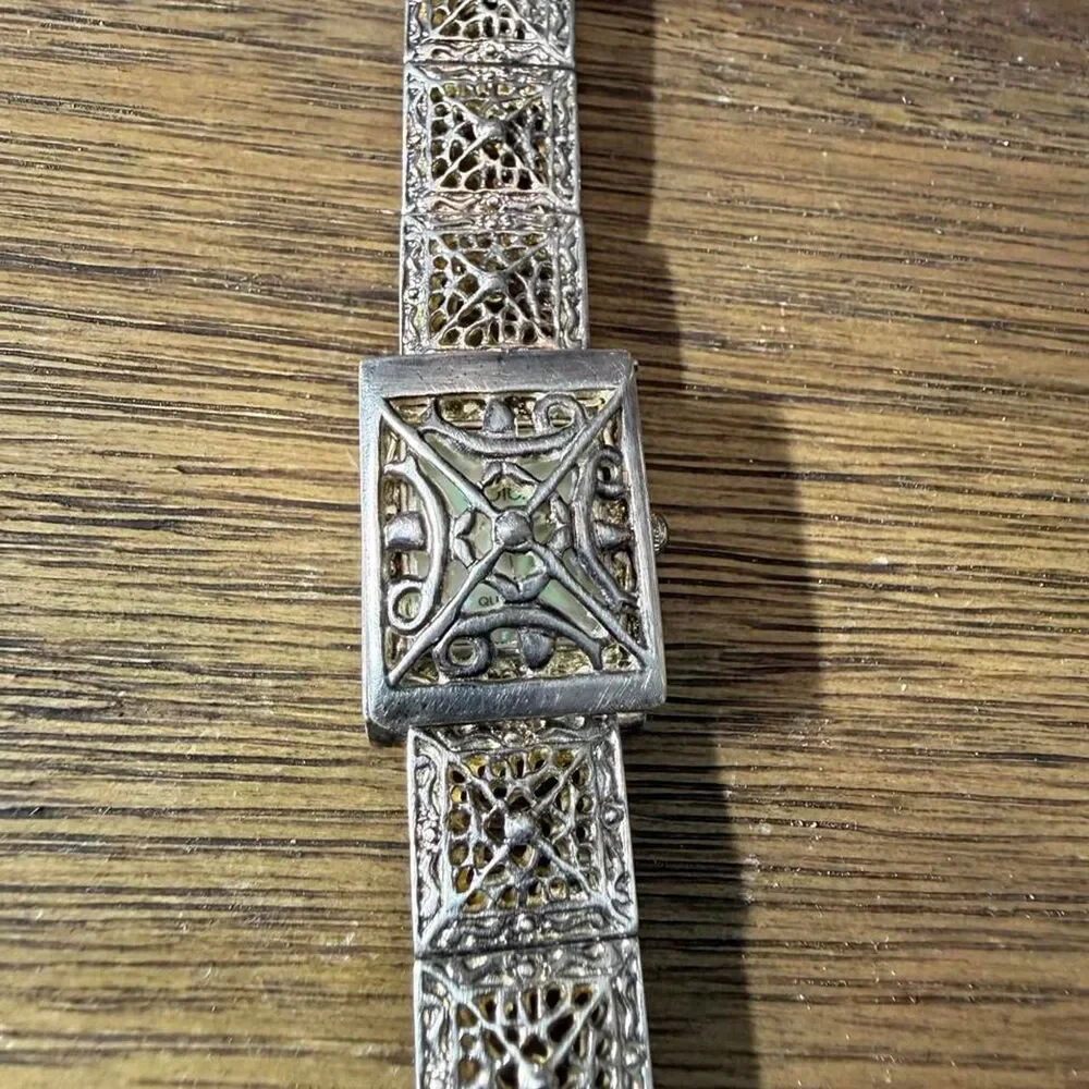 Unbranded Women's Silver and Grey Watch